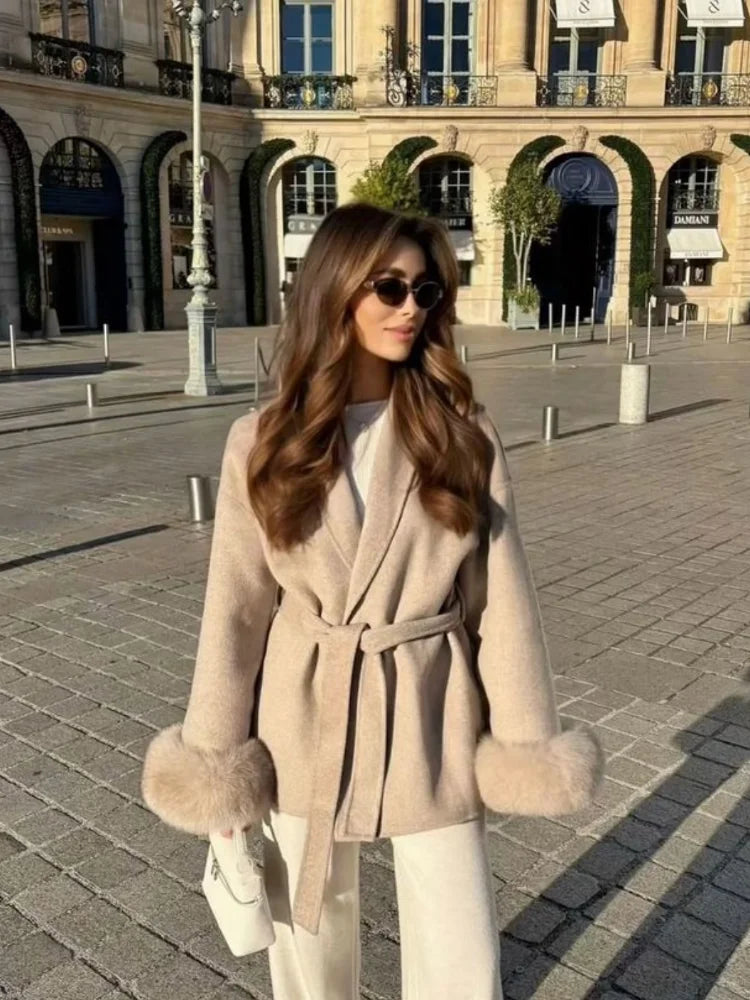 Fur Patchwork Woolen Short Coat for Women